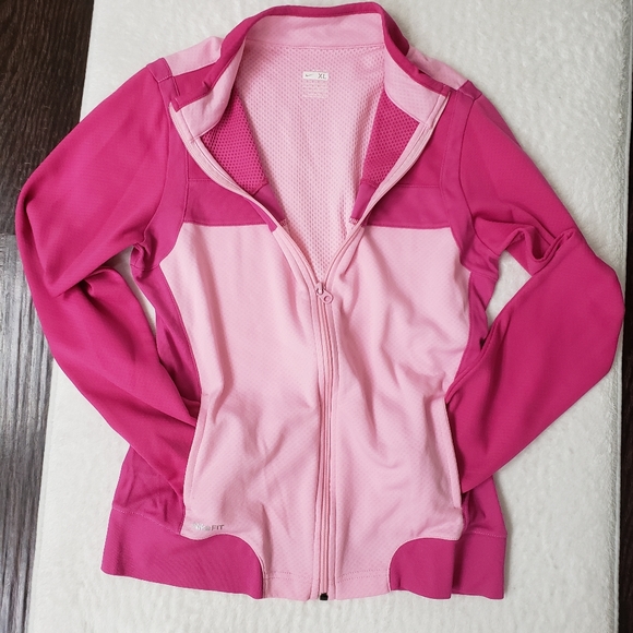 Nike Other - Nike girls XL light weight dri fit jacket